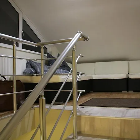 La Maison Ruse * Ruse