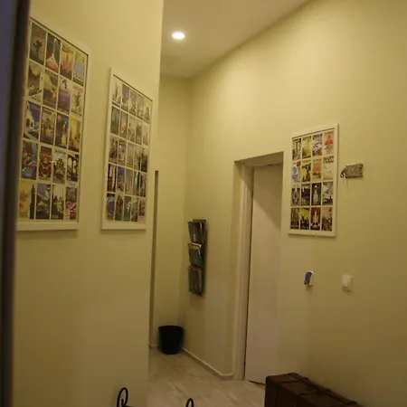 La Maison Ruse Apartment *